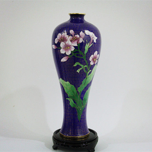 Beijing cloisonné copper tire cloisonné enamel Qumei vase ornaments Beijing characteristic craft gifts handmade