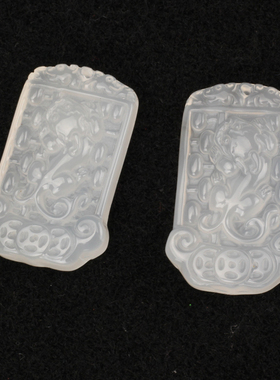 貔貅吊坠玛瑙白玉髓挂件玉鸣轩