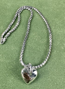 欧美外贸饰品时尚个性小众设计感爱心项链女锁骨链os