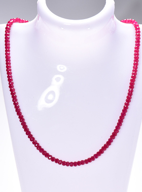 晶柜红刚玉女简约大方项链