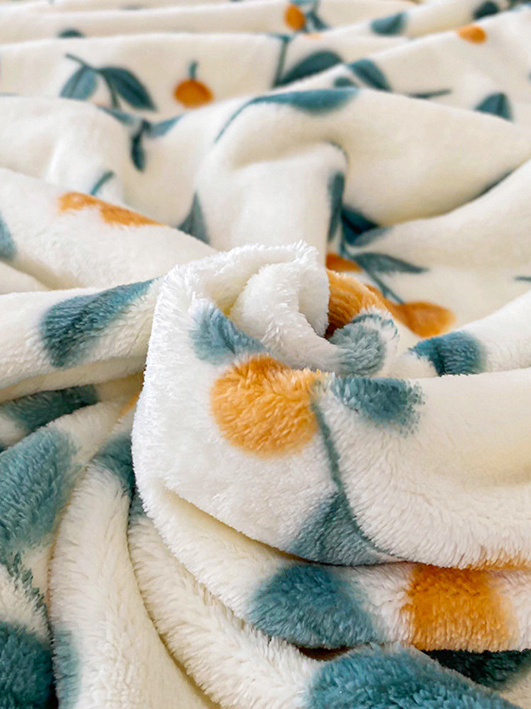 办公室珊瑚牛奶绒毛毯ins披肩床单 午憩宝休闲毯/毛毯/绒毯