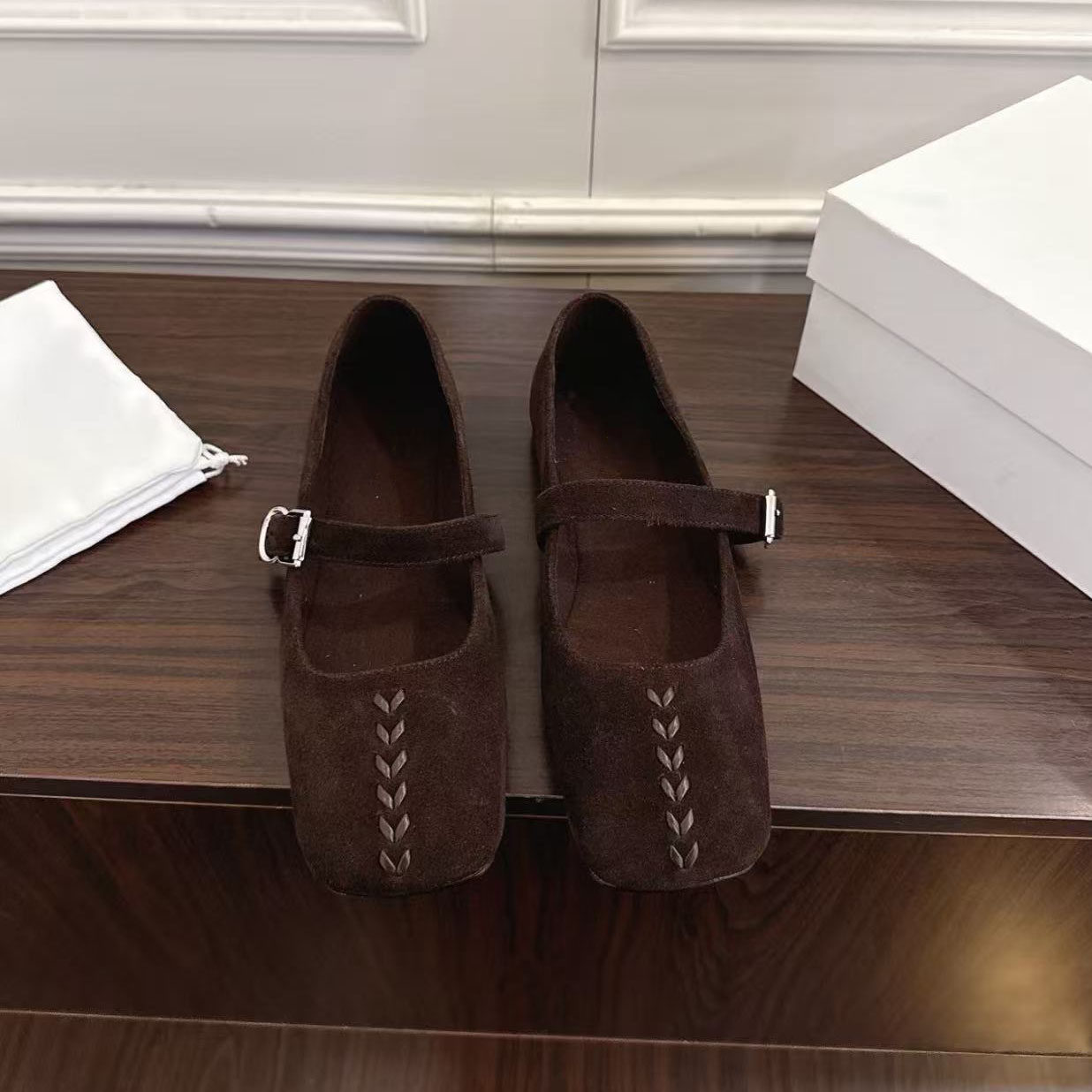 韩版小众设计复古风反绒皮玛丽珍鞋女平底一字扣带浅口百搭单鞋,淘宝优惠券,粉丝福利购,淘宝优惠卷