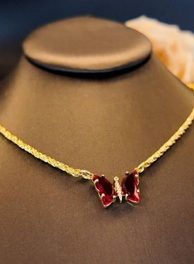 高级感天然石串珠红色锆石蝴蝶