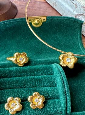 「花蕊」时尚花朵锆石镶嵌小众设计高级感搭配项链耳环戒指 X029