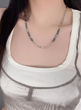 黑胆石串珠不规则拼接男士锁骨链