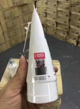 牛奶洗面奶深层清洁氨基酸洁面乳