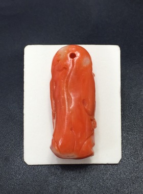 七宝珊瑚：小弥勒佛吊坠，雕刻精美细致，重2.24克