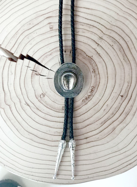 韩版短袖配饰原创设计风长款项链