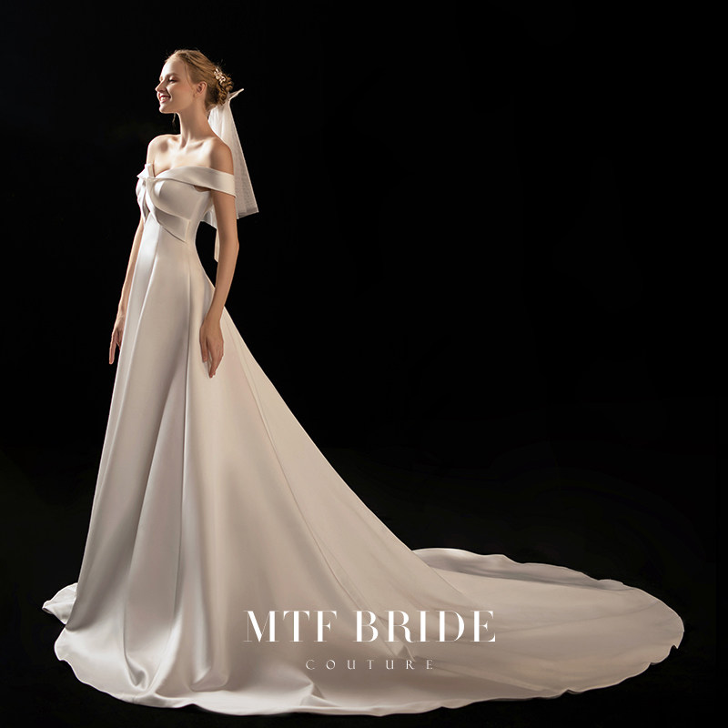 缎面2020新款拖尾满庭芳气质轻婚纱 满庭芳婚纱