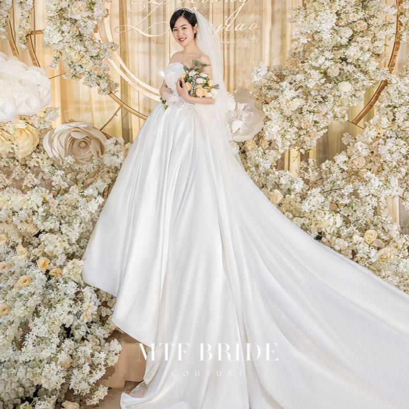 晚晚同款婚纱2020新款新娘简约缎面 满庭芳婚纱
