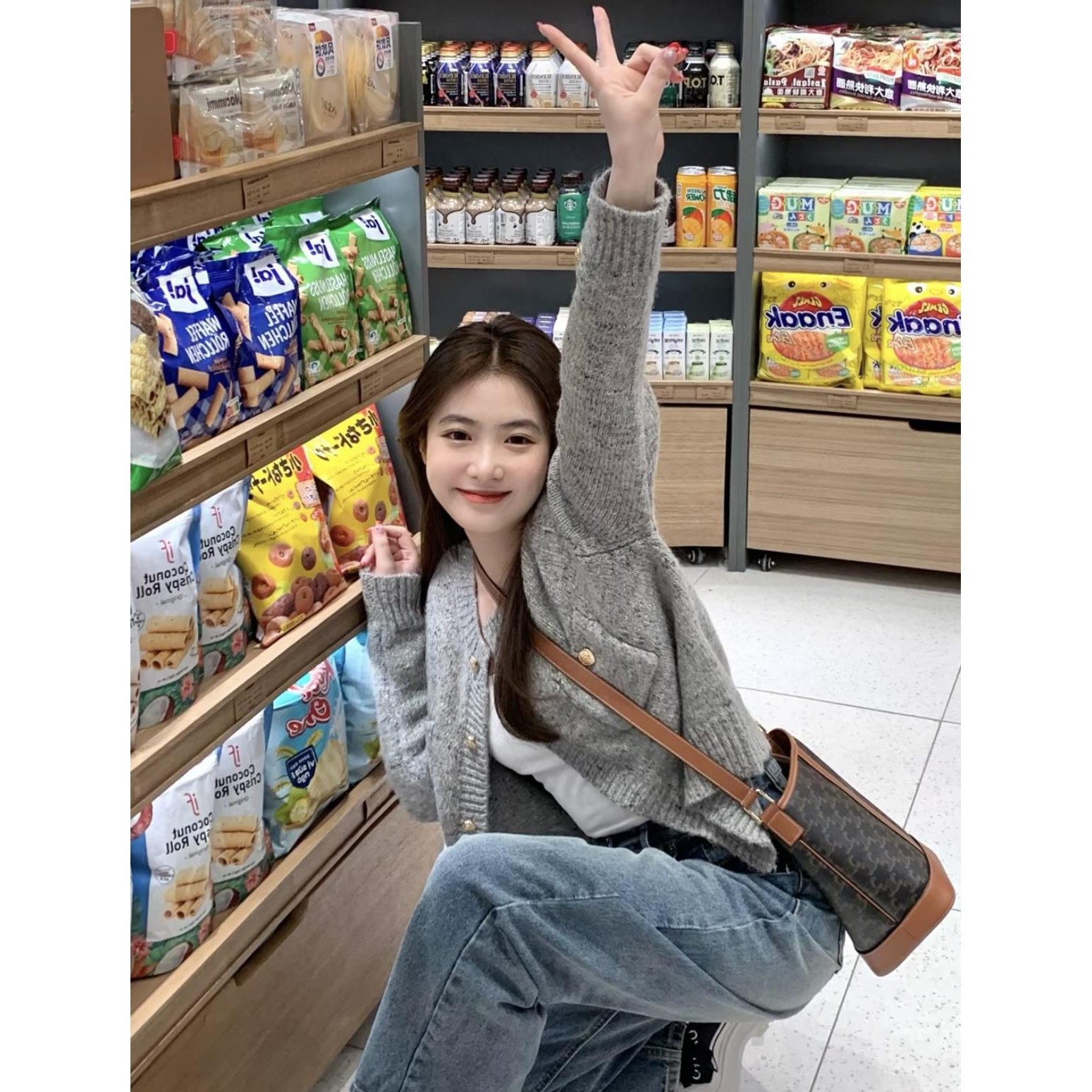 春秋新款灰色小香风软糯针织毛衣开衫外套女宽松慵懒风高级感,淘宝优惠券,粉丝福利购,淘宝优惠卷