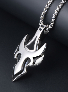 哥特暗黑风小众设计感火焰狼牙吊坠钛钢男士高级感金牛座霸气项链