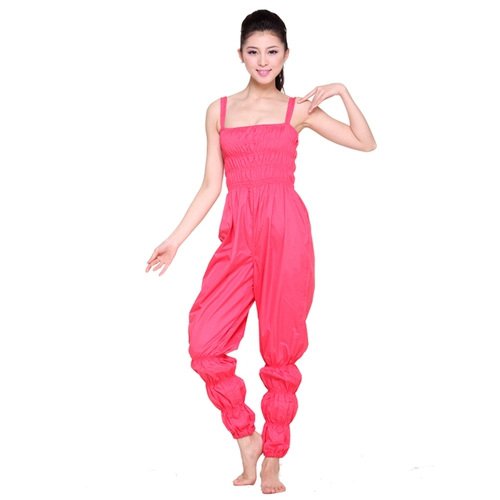 Согласно более красивым штанам пота, женской одежде с потерей веса, кандидатами на танце