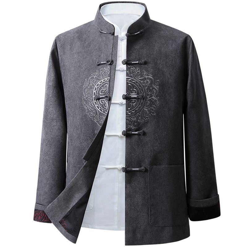  北喜狼民族服装