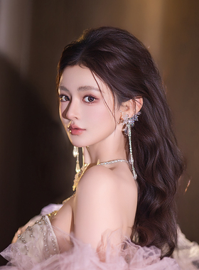 韩系新娘水晶高级婚纱礼服吊坠流苏项链耳饰披发造型时尚配饰套装