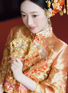 金色团扇花朵配饰秀禾服龙凤褂配饰小巧精致结婚喜扇晨袍中式扇子
