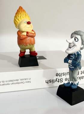 动漫新品圣诞节跨境人偶装饰品和摆件礼物