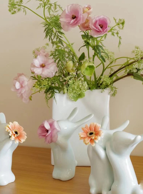原创兔子花插兔年生肖摆件