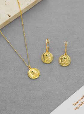 马年限定款独角兽项链 高级感小众简约独角兽金币宝石耳钉锁骨链