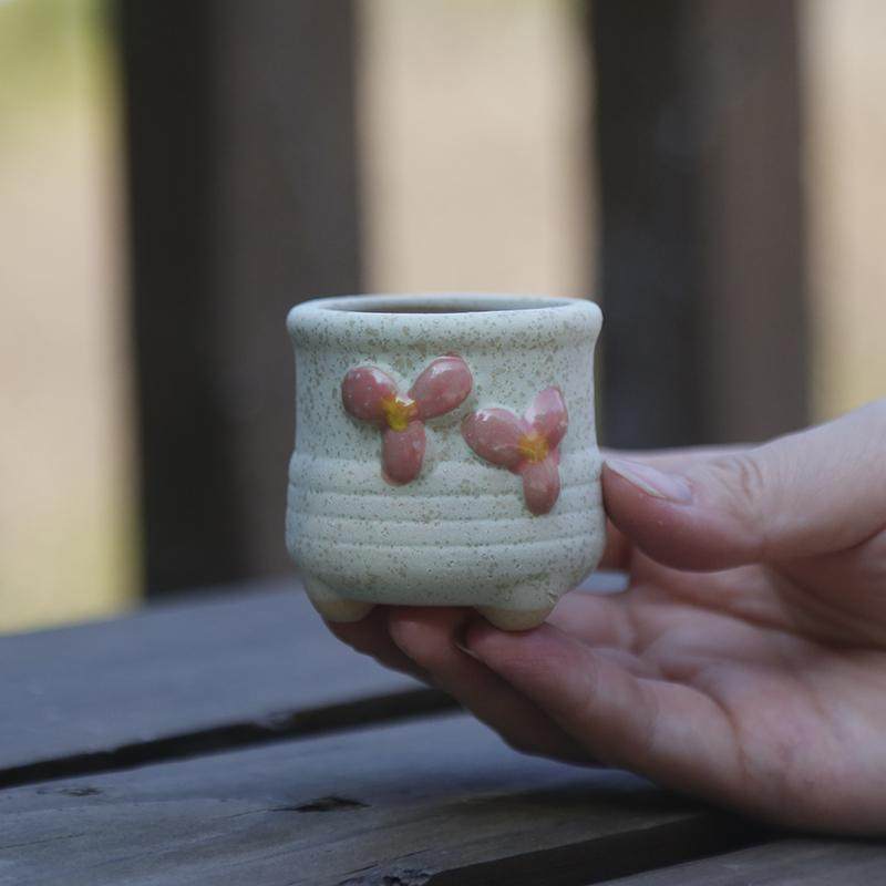 新品粗陶浮雕手绘可爱多肉素烧花盆 透气陶瓷桌面绿植控型小盆器,淘宝优惠券,粉丝福利购,淘宝优惠卷