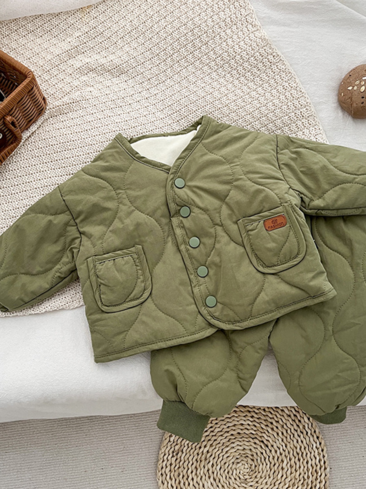 婴儿衣服韩版男宝套装冬季儿童宝宝洋气加绒加厚棉服外套两件套装