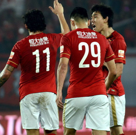 2015年联赛广州恒大球衣广告号码臂章亚冠