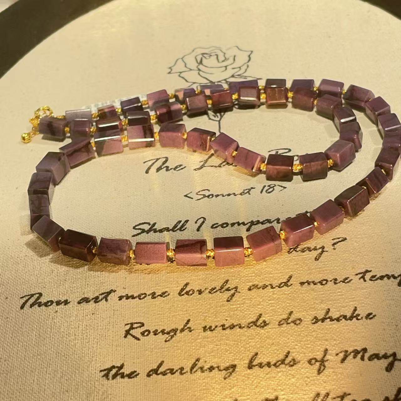 南非舒俱来老油四棱珠项链18k/45cm(若玥)AZB11258,淘宝优惠券,粉丝福利购,淘宝优惠卷