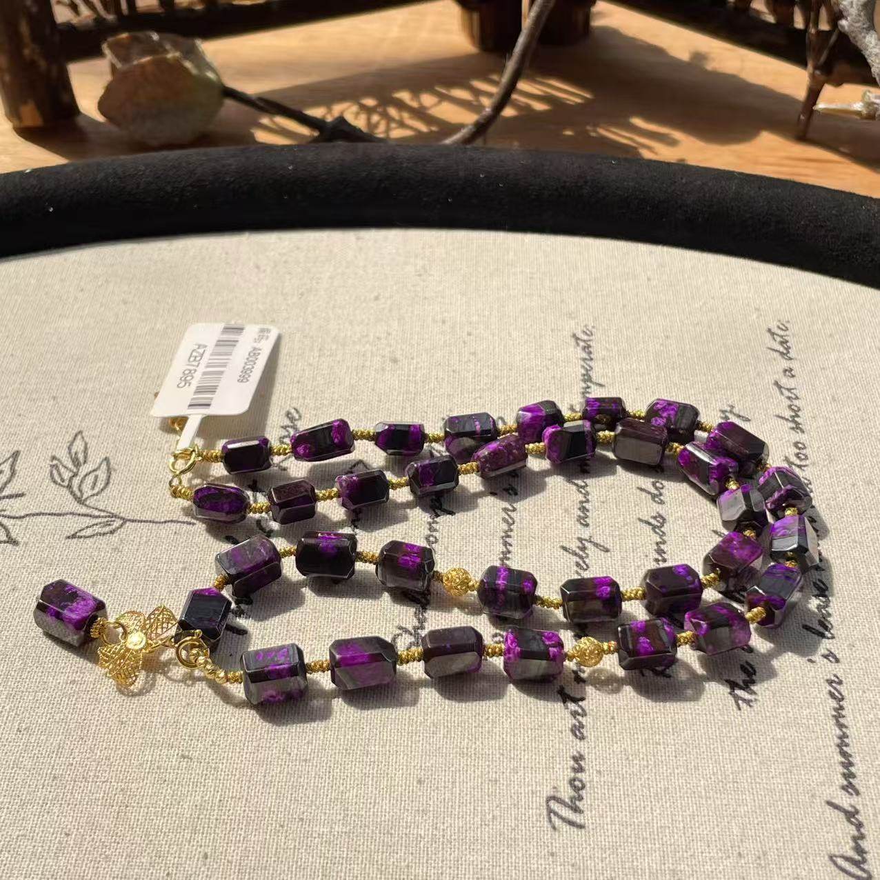 南非舒俱来夹层红丝绒钻切蝴蝶项链18k/40cm（友梅）AZB7895,淘宝优惠券,粉丝福利购,淘宝优惠卷