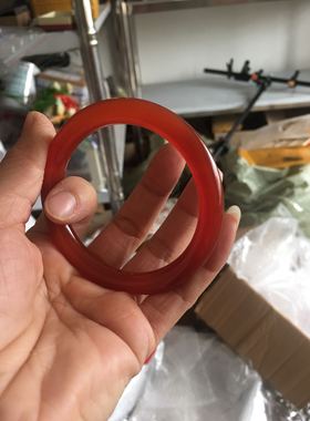 纯天然红玛瑙复古圆条玉髓手镯