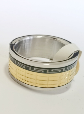 清仓处理 10mm宽 中间可转动 长城纹 金色 不锈钢戒指