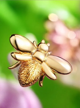 Creative Bee Stud Earrings for Girls Simple Stylish Animal