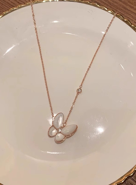 简约玫瑰金贝壳蝴蝶项链