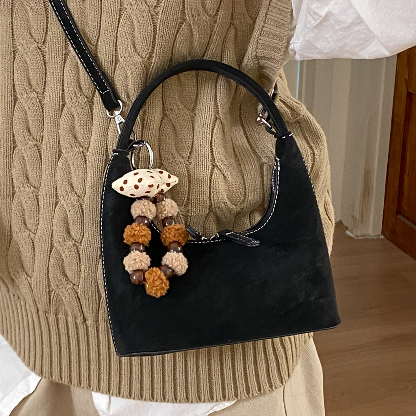 今年流行美拉德手拎包女2026新款百搭复古质感时尚通勤单肩斜挎包,淘宝优惠券,粉丝福利购,淘宝优惠卷