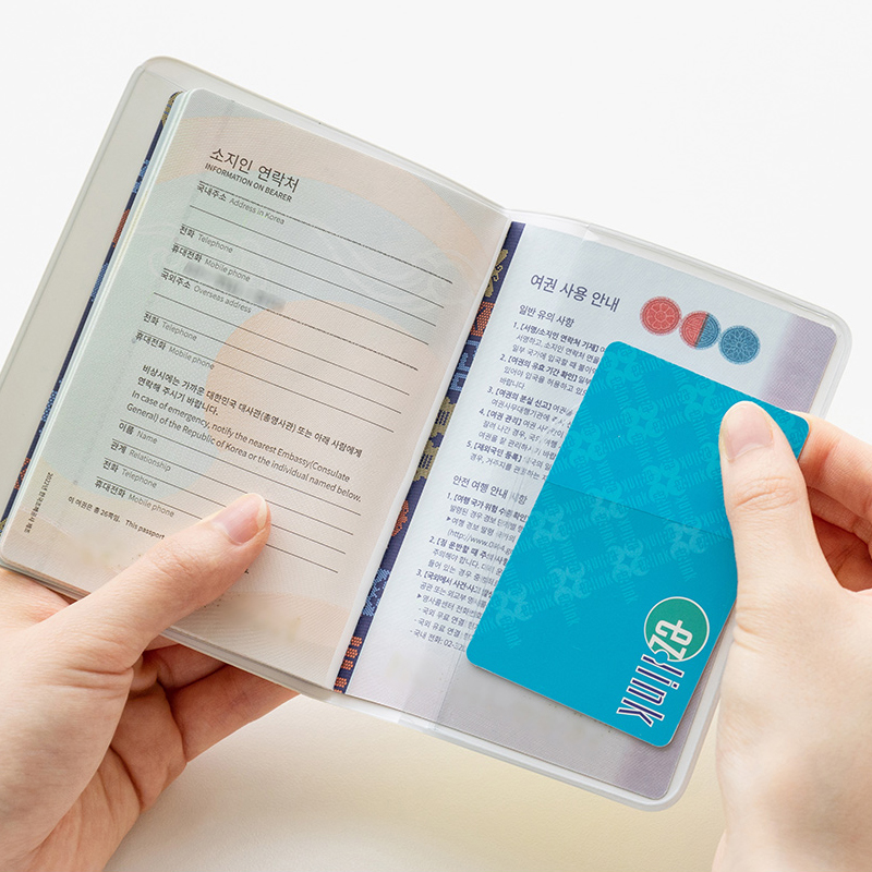 韩国romane可爱卡通PVC短款护照套ins便携多功能证件登机牌收纳包