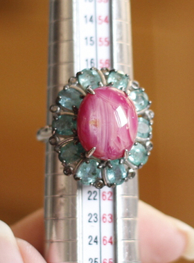 欧洲复古珠宝|欧美回流天然粉色红宝石祖母绿925银艺术设计戒指