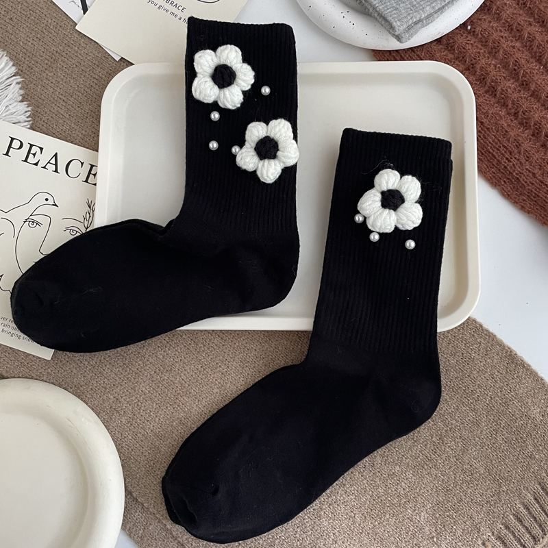 黑灰色立体花朵袜子女棉潮ins中筒袜网红款韩版体系可爱珍珠女袜