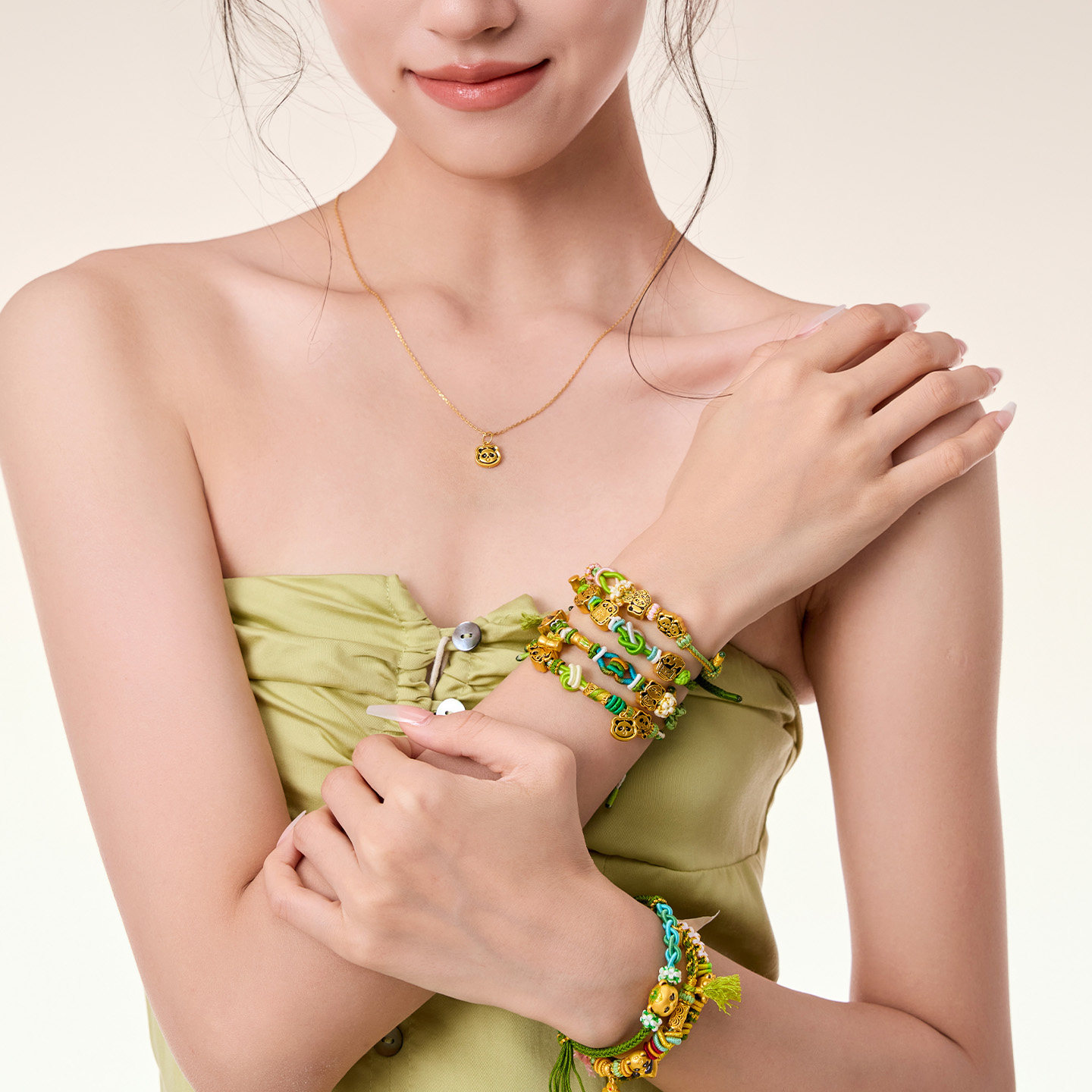 明牌珠宝熊猫明明硬金串珠 黄金可爱熊猫转运珠情侣手串AFP1302,淘宝优惠券,粉丝福利购,淘宝优惠卷