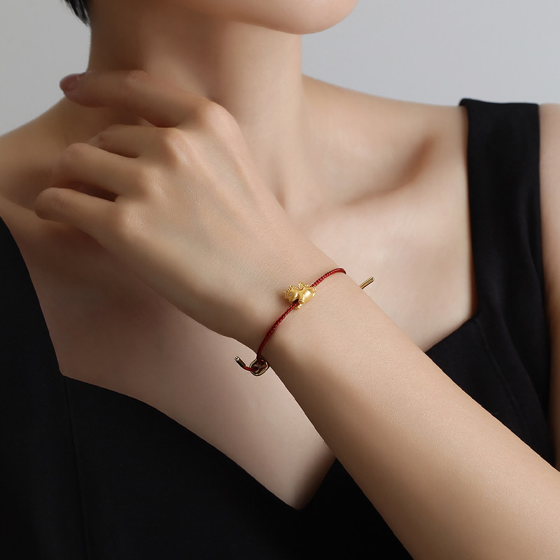 明牌珠宝硬金甜梦飞马串珠 黄金生肖马本命年转运珠足金AFP1230,淘宝优惠券,粉丝福利购,淘宝优惠卷