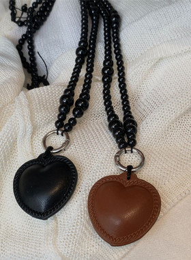 红色爱心皮革项链可抽拉长款颈链