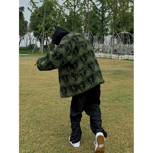 A11SLAVE 爱心心碎满印高街嘻哈潮流宽松情侣男女羊羔绒外套夹克 - 图1