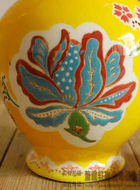 欧式风手工彩绘黄色陶瓷装饰品