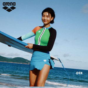 arena阿瑞娜女士魄浪3.0防晒时尚运动分体长袖裙式泳衣