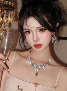 欧美时尚个性夸张项链套装女小众设计感高级轻奢气质百搭锁骨链