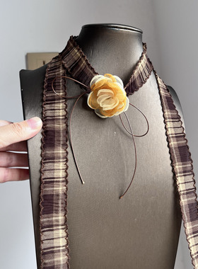 美拉德复古格纹花朵项链女高级感