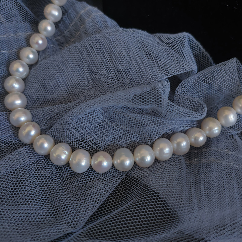 多种佩戴方法大小白色天然淡水珍珠项链长款毛衣链小众复古设计 - 图2