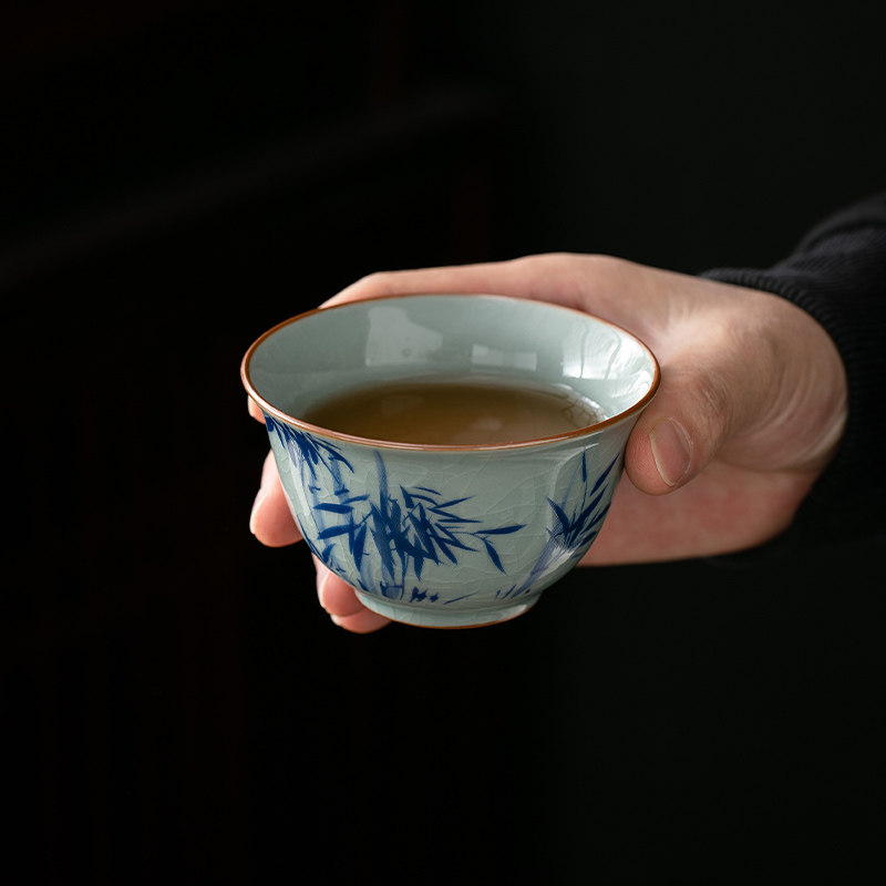 Portable travel tea set outdoor simple blue and white porcelain hand-held teapot tea cup Ge Kiln Ru Kiln quick cup