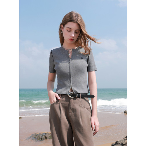 ibudu2025夏季新款坑条针织衫圆领拉链开衫短袖修身短款女 - 图1