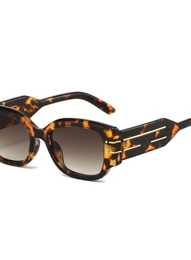 网红同款时尚宽边镜腿墨镜女绿色