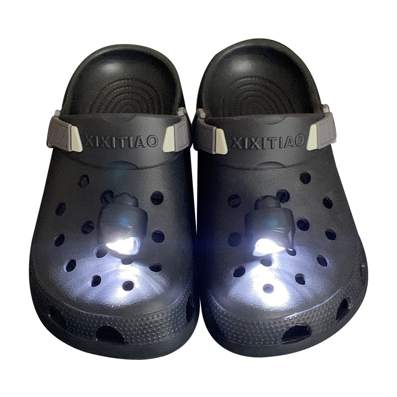 洞洞鞋diy个性新款照明灯配饰鞋扣创意闪灯发光ins潮酷鞋子装饰品