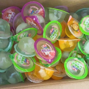 亲亲果冻果肉椰果布丁果冻散装橘子菠萝黄桃葡萄水果味休闲零食品